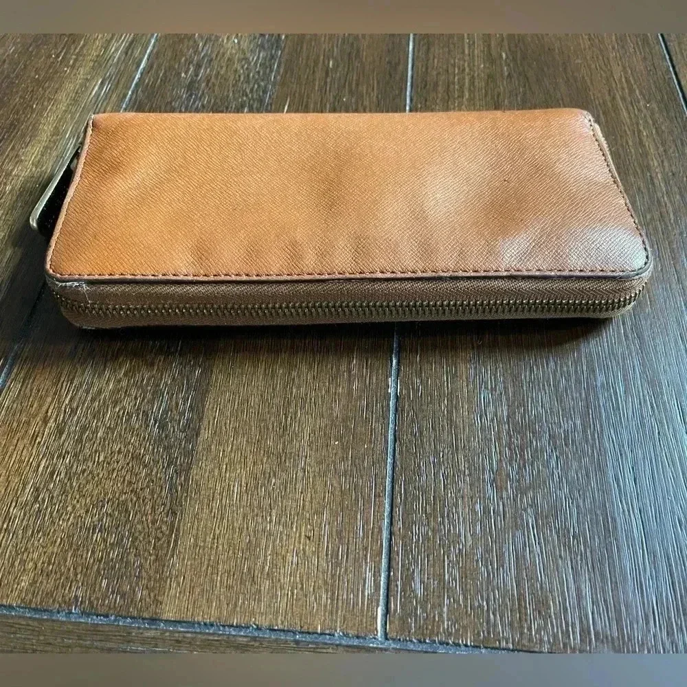 Michael Kors zip around wallet